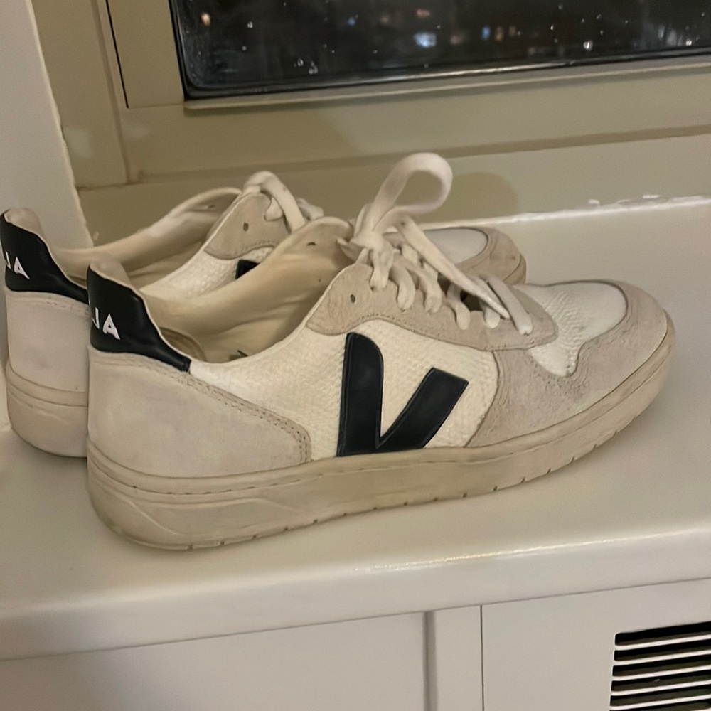Vejas Sneakers